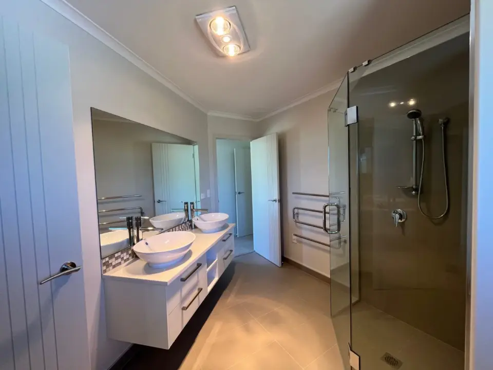 6 river gardens 2261235369