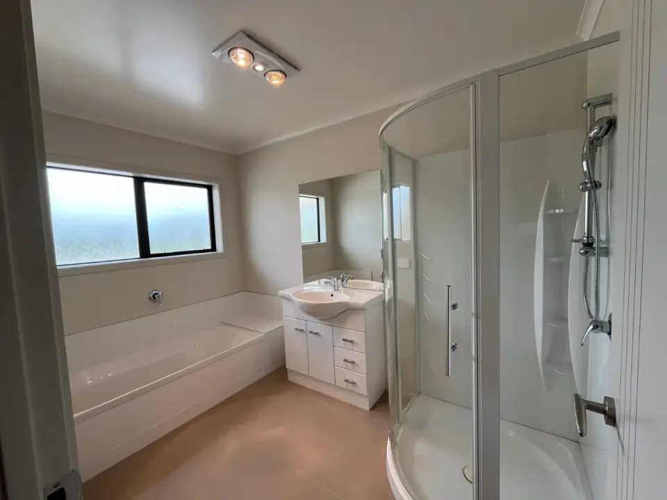 6 river gardens 2261235382